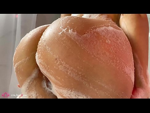 ❤️ Brunette masturbéiert Pussy mat Vibrator fir en intensiven Orgasmus an der Dusch ❌ Sex op lb.videolucrativo.top