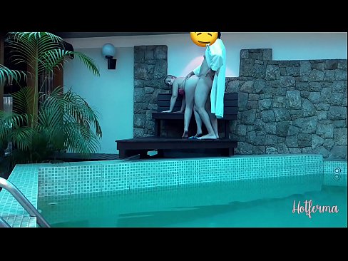 ❤️ Boss invitéiert Déngschtmeedchen an de Pool, mee konnt net engem waarm widderstoen ❌ Sex op lb.videolucrativo.top